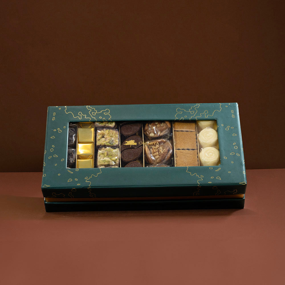 Fruittinia Chocolate Box – 25 Piece Premium Assorted Collection Inspired by Mediterranean & Arabic Desserts – Includes Halawa, Kunafa, Cheesecake, Pistachio & Cotton Candy Chocolates – Luxurious Gift for All Occasions