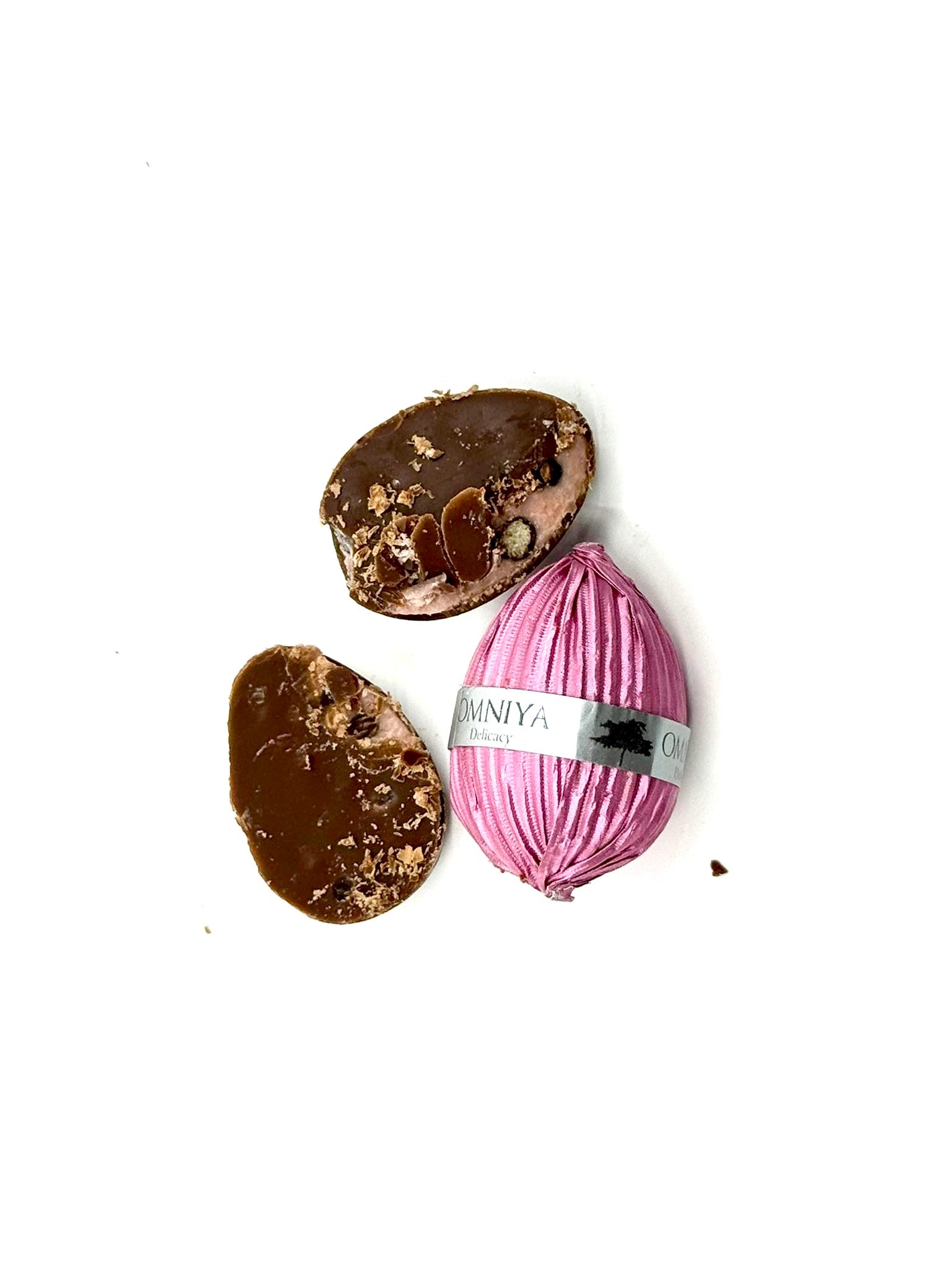 Chocolate M-Egg Cream Grenadine with Rice Crispy (15g)