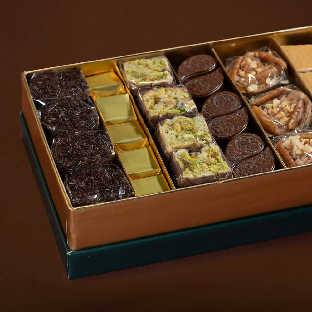 Fruittinia Chocolate Box – 25 Piece Premium Assorted Collection Inspired by Mediterranean & Arabic Desserts – Includes Halawa, Kunafa, Cheesecake, Pistachio & Cotton Candy Chocolates – Luxurious Gift for All Occasions