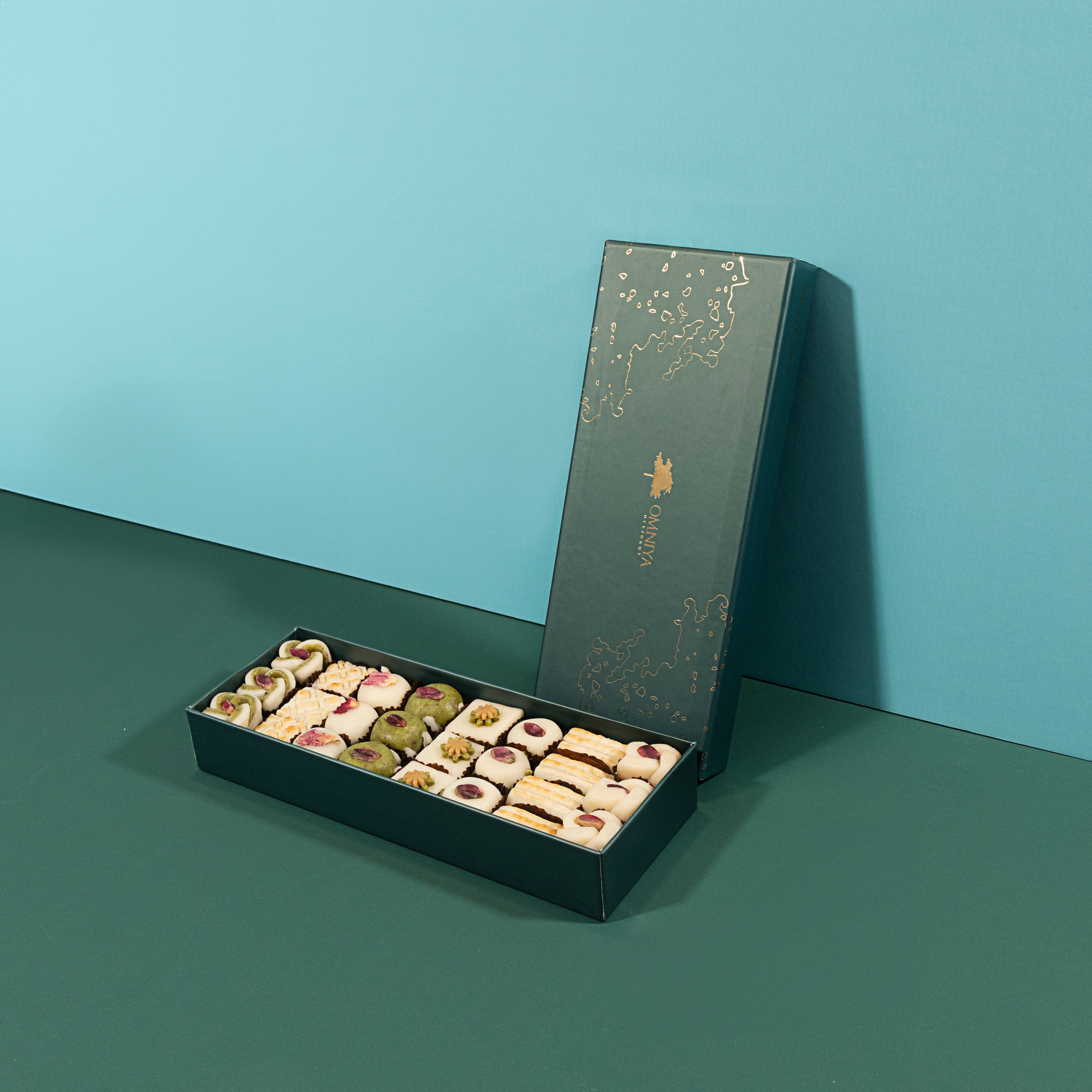 OMNIYA Delicacy Marzipan Lozina Box (1 LB, 25 Pieces) – Premium Mediterranean Marzipan Sweets with Pistachio & Rose – Gourmet Gift Box for Eid, Christmas, Weddings & Special Occasions