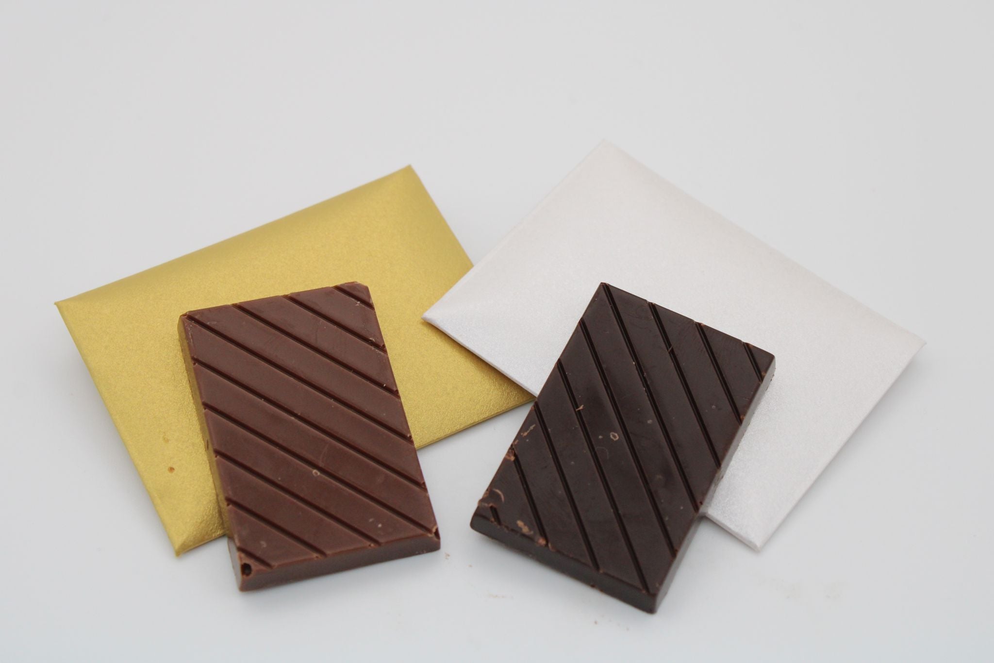 Mini Dark & Milk Chocolate Bars in Elegant Envelope Packaging Individually Wrapped Gourmet Treats- Perfect for Gifts, Office Snacks, & Party Favors - 40 Pack ( White & Gold) (pink - White)